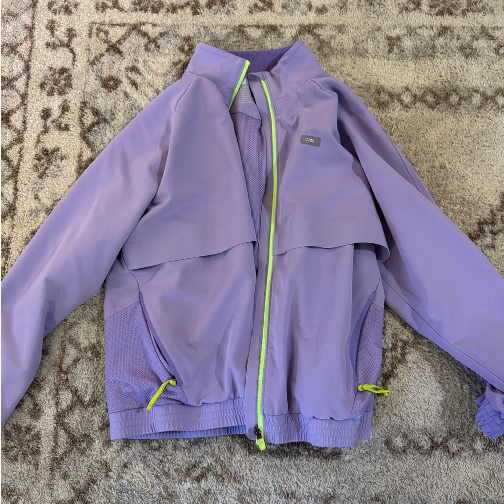 Figs women’s scrub jacket